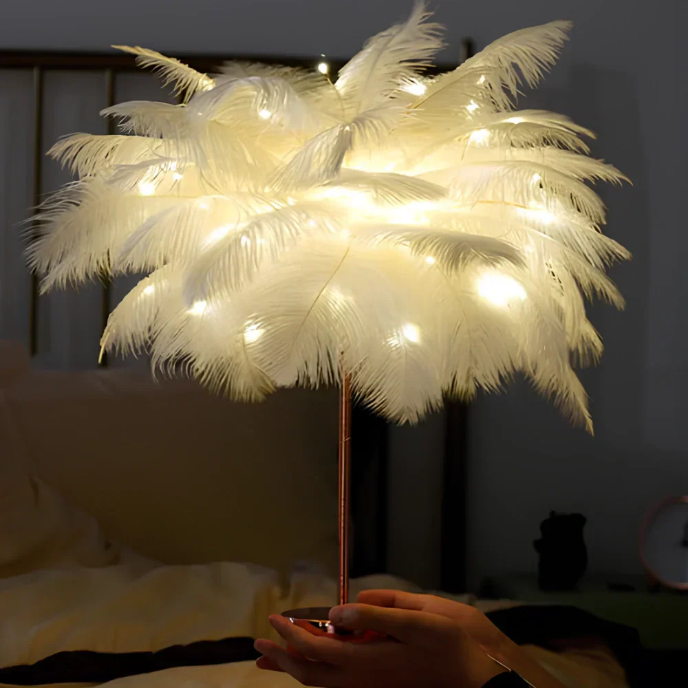 LumaPalm Feather Palm Tree Lamp