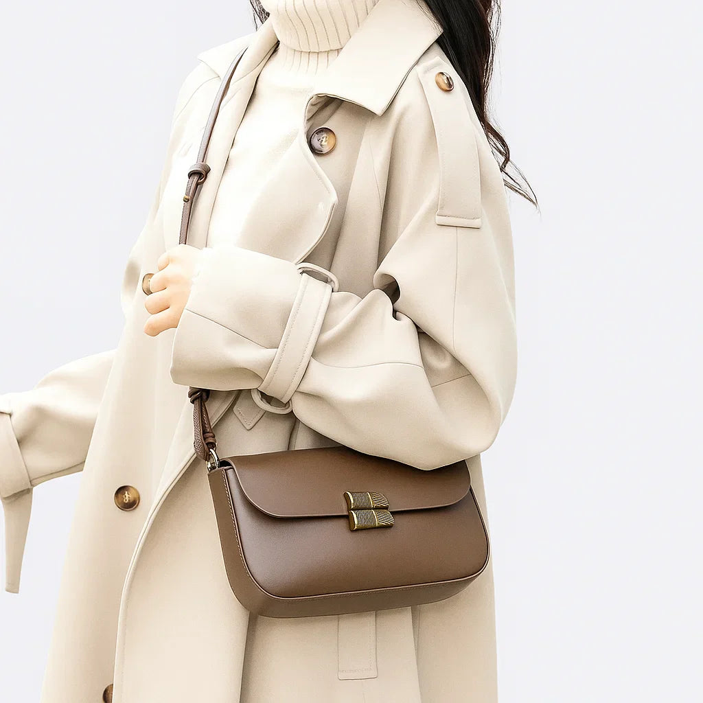 Esme | Modern Saddle Lock Bag