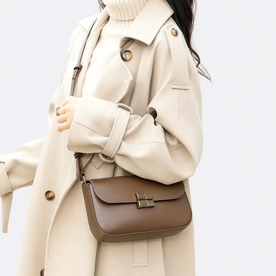 Esme | Modern Saddle Lock Bag