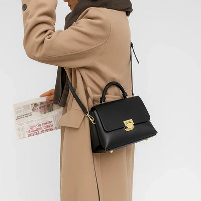 Lorena | Timeless Charm Handbag