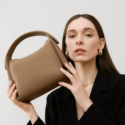 Vera | Minimalist Loop Handle Crossbody